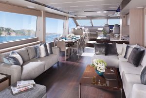 Sunseeker sceglie due sedute Frag per suoi due Yacht